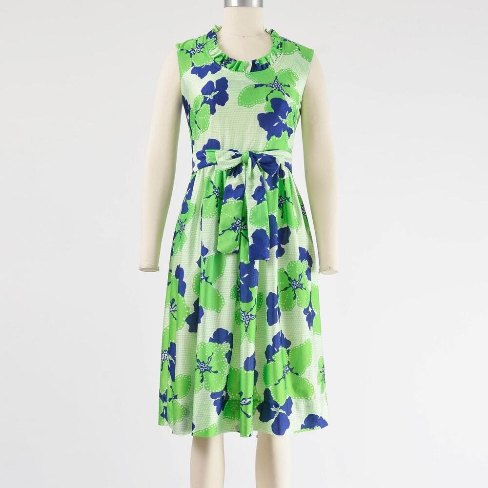 Vintage 60s Floral Lime Green Mod Ruffle Neck Knit Dress with Tie Belt Bow XS S